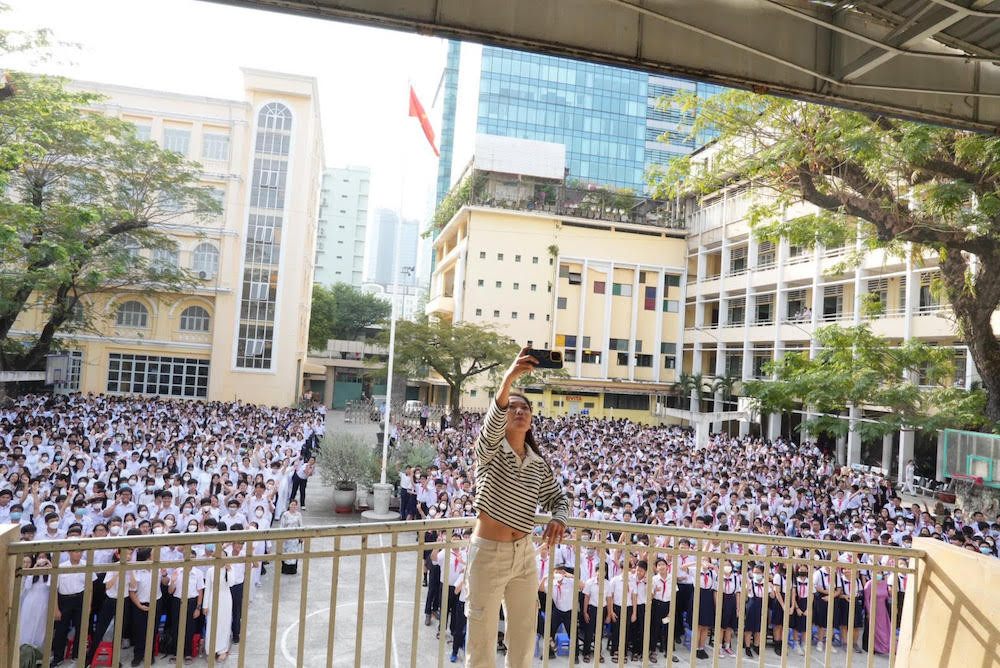 Xe ô tô chạy bằng pin nhiên liệu