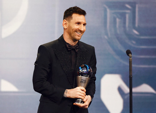 Messi đoạt danh hiệu Cầu thủ xuất sắc nhất Thế giới