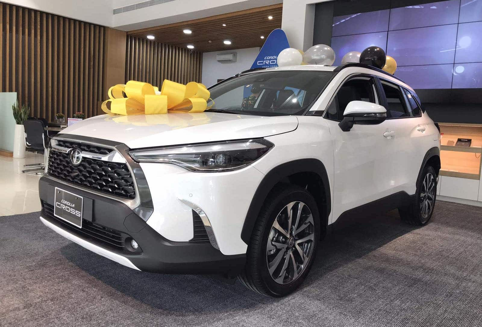 Có nên mua Toyota Corolla Cross hàng tồn sản xuất 2022?