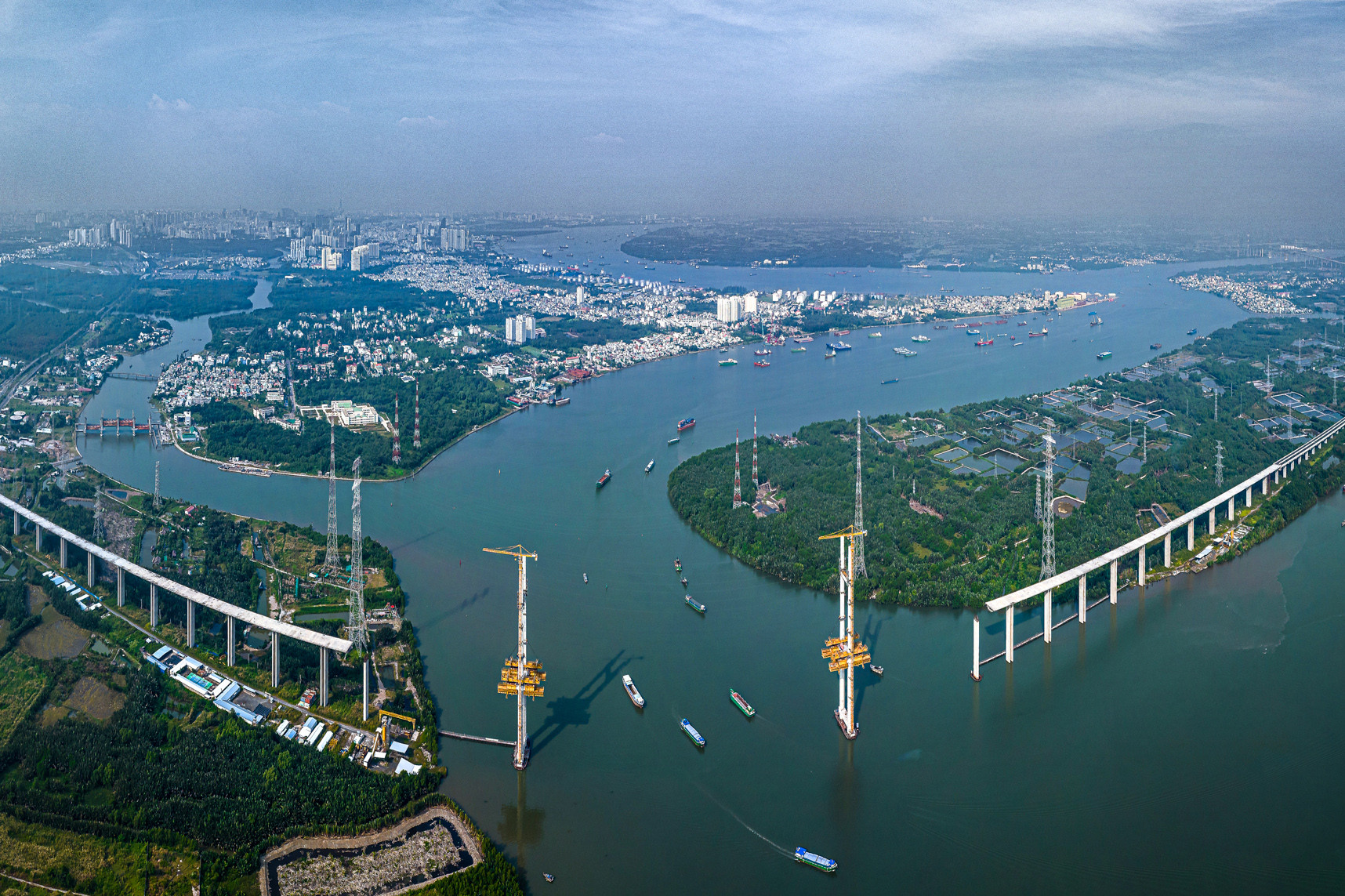 Cao tốc Bến Lức - Long Thành sau 8 năm khởi công