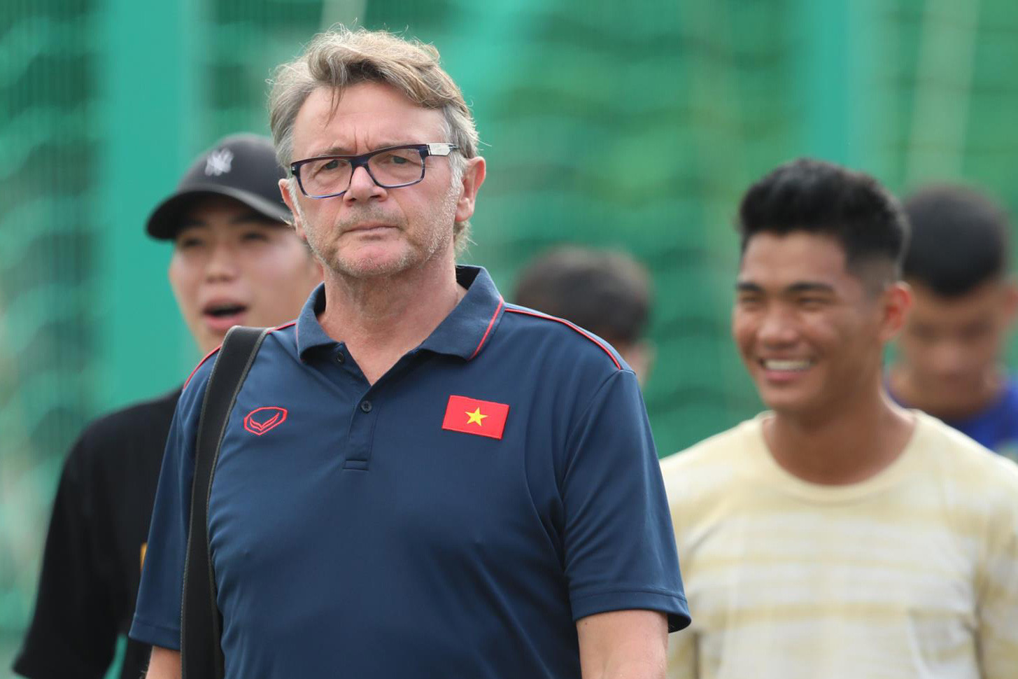 Philippe Troussier hài hước, nóng tính và cách thu phục quân