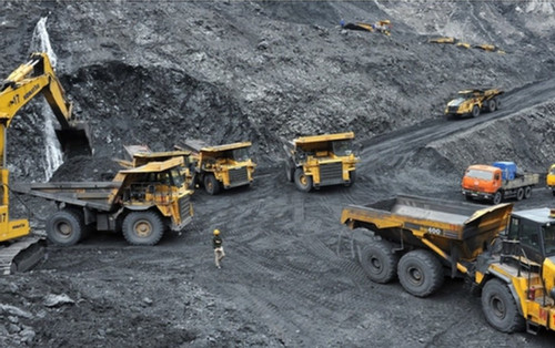 Coal miners thrive with 3-digit profits