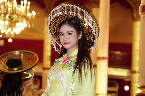 Nữ sinh 23 tuổi đăng quang Hoa khôi Duyên dáng Việt Nam 2023