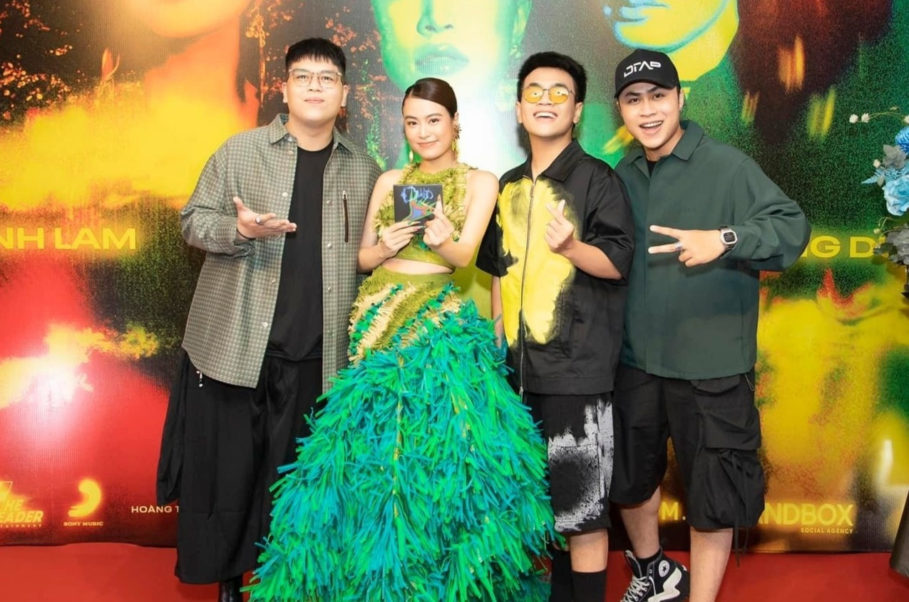 See tinh gay sot anh 6