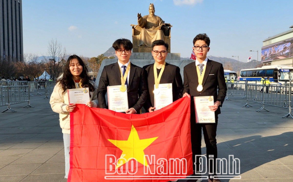 Vietnamese students win gold at Invention Creativity Olympic 2023