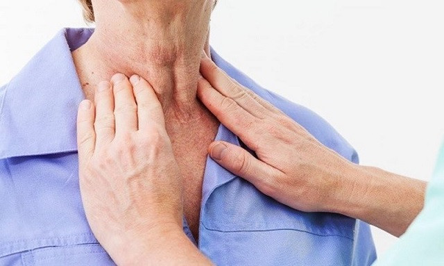 Phát hiện mắc ung thư khi đi khám vì viêm họng kéo dài