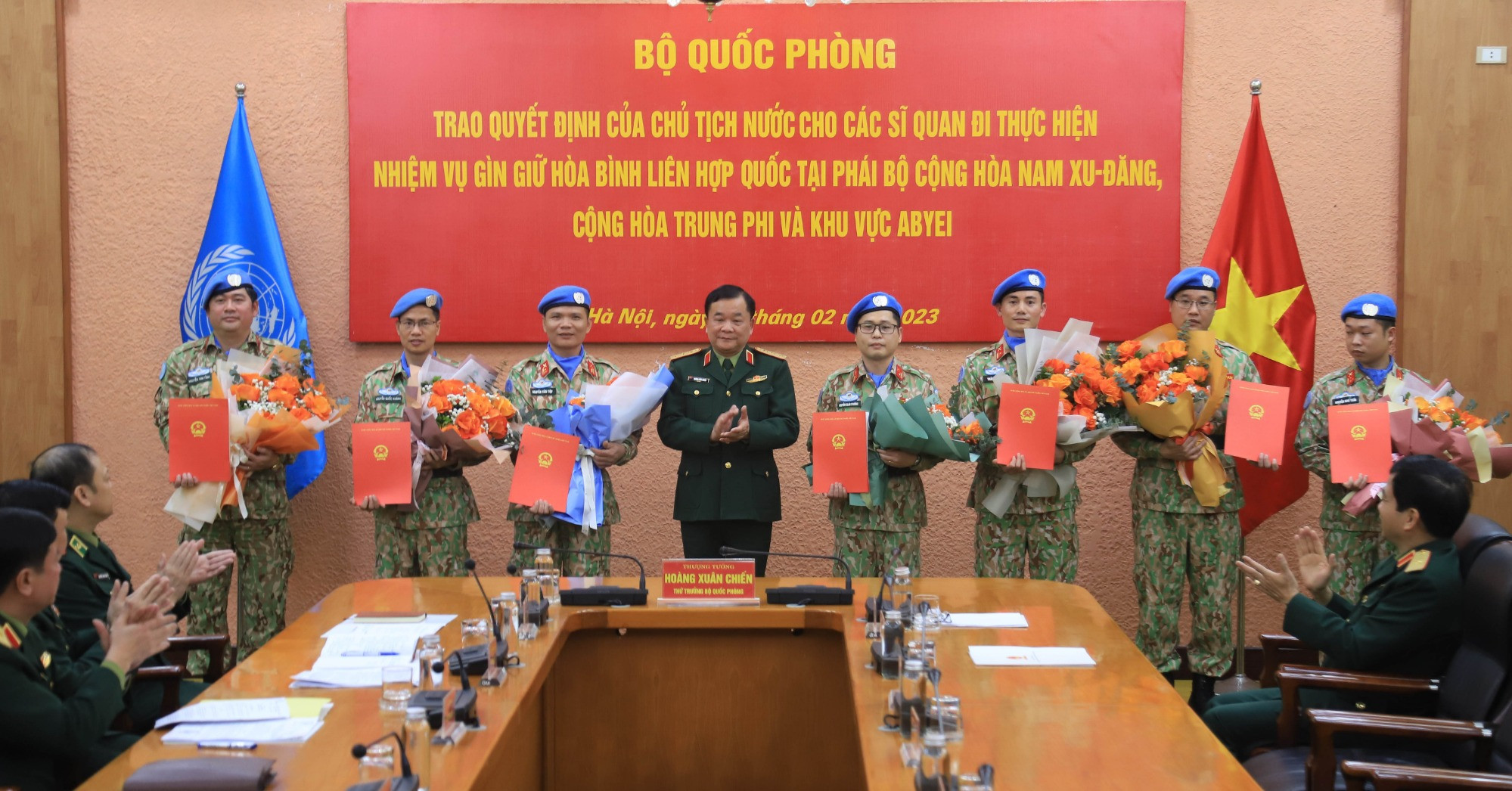 Seven more Vietnamese officers to join UN peacekeeping mission in Africa