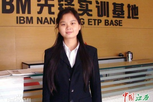 Nữ sinh từng trượt đại học được 3 công ty đa quốc gia mời về làm việc