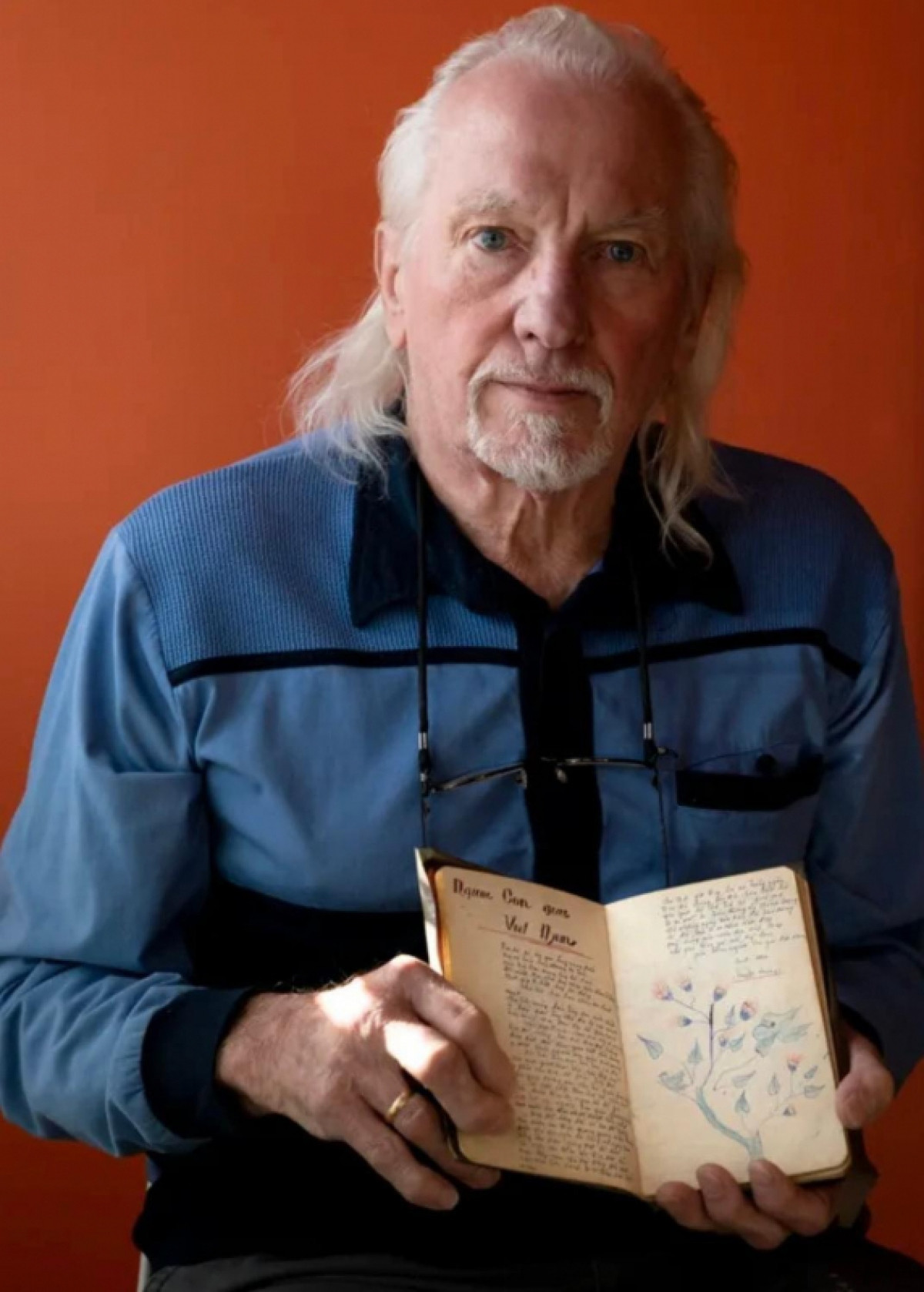 US war veteran wishing to return wartime diary to Vietnamese family