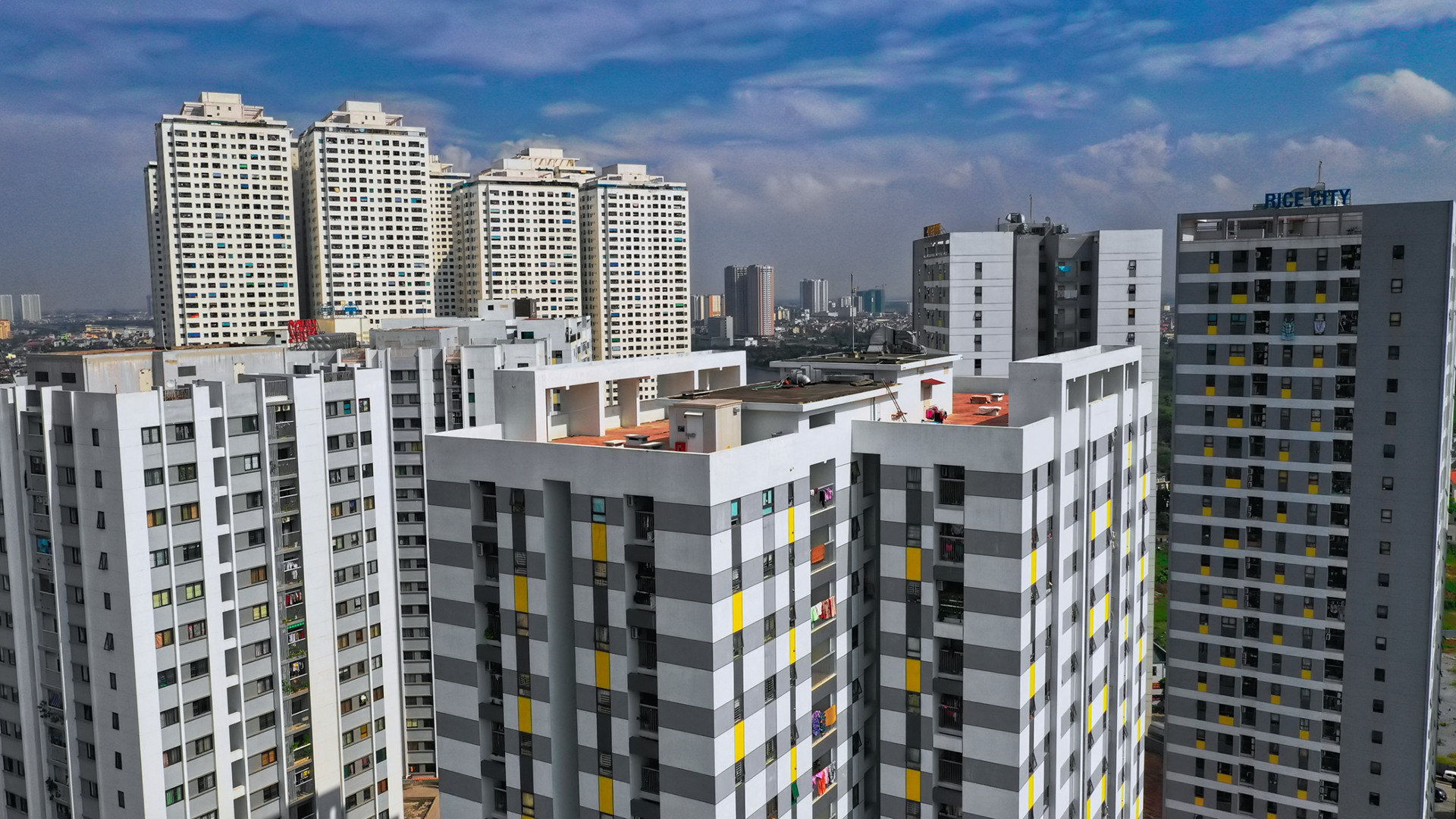 Ngân hàng nào đang cho vay bất động sản lớn nhất?