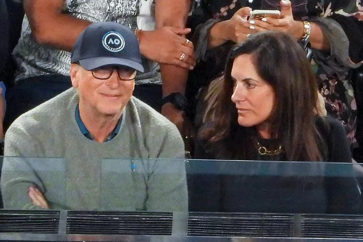 Hé lộ danh tính bạn gái của tỷ phú Bill Gates