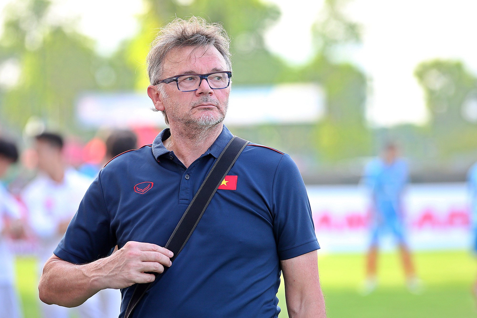 'Ghế nóng' tuyển Việt Nam: Vì sao HLV Philippe Troussier chưa được xướng tên