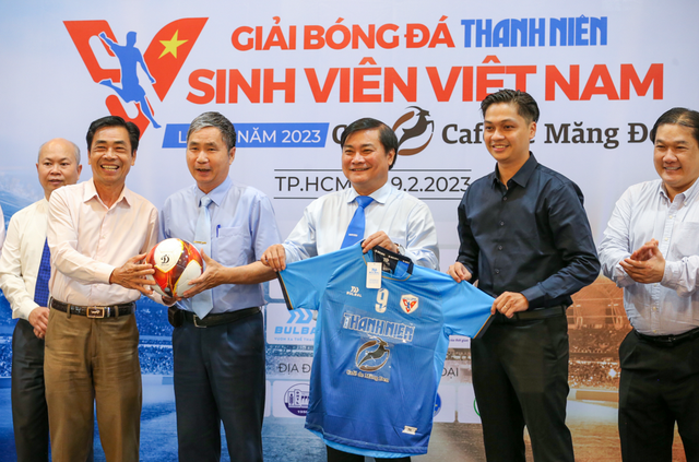 Hơn 40 đội tranh tài tại giải bóng đá Thanh Niên Sinh viên Việt Nam 2023