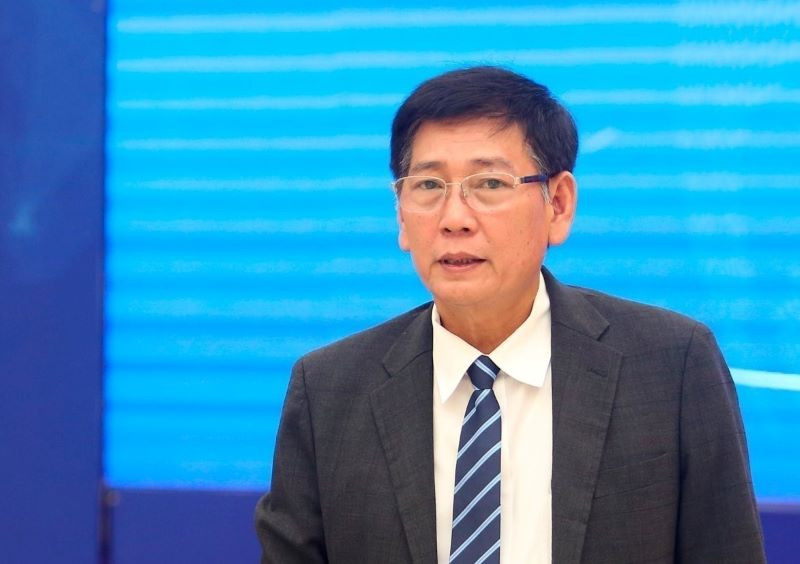 Two Binh Duong vice chairs reprimanded