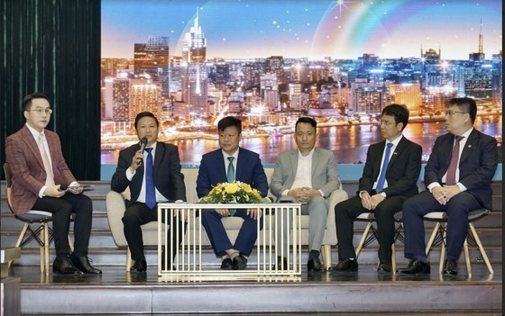 High interest rates suffocate production, business activities ảnh 1