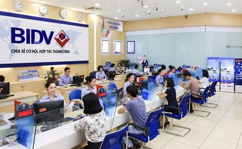 Vietnam's big four banks launch preferential interest rate loan packages