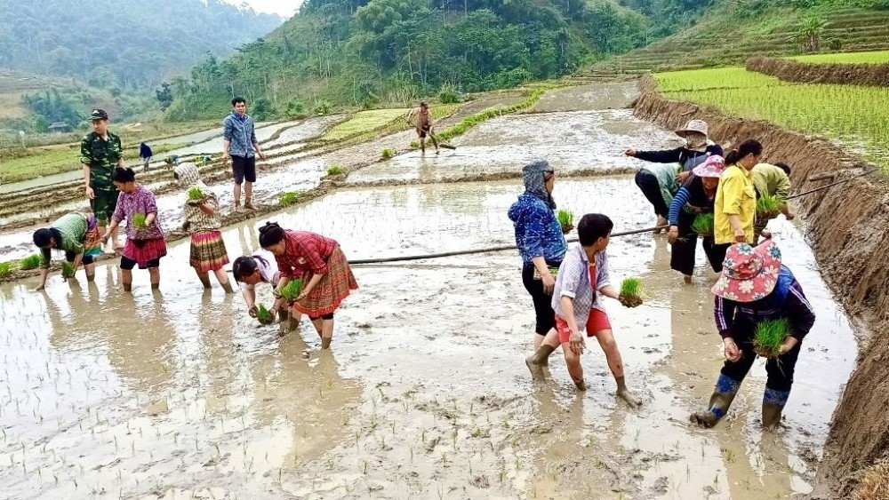 Cuộc sống của đồng bào Mông ở 