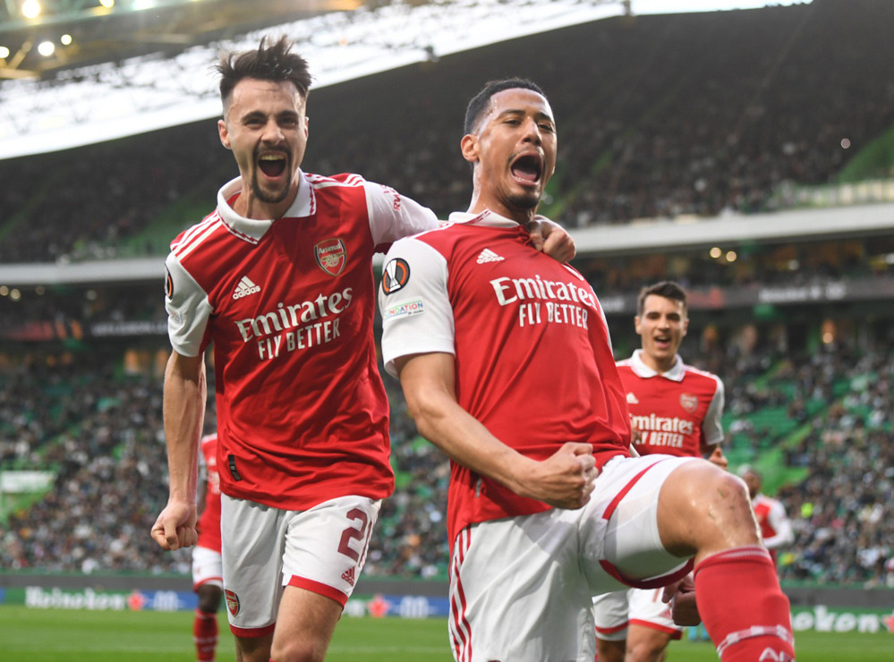 Arsenal hòa Sporting Lisbon sau màn rượt đuổi hấp dẫn