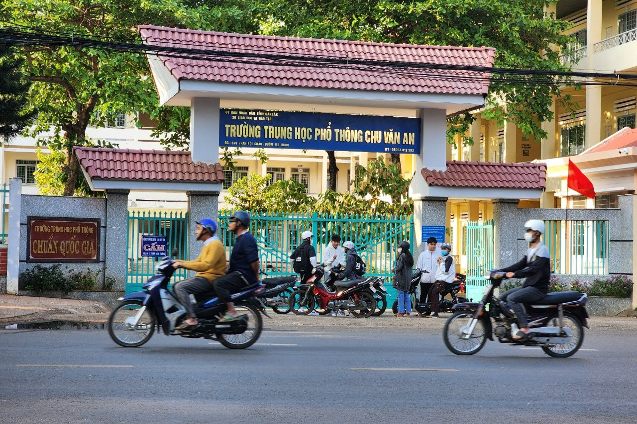 'Ngăn' tái bổ nhiệm hiệu phó, hiệu trưởng tự ý gửi tờ trình sai lệch nội dung