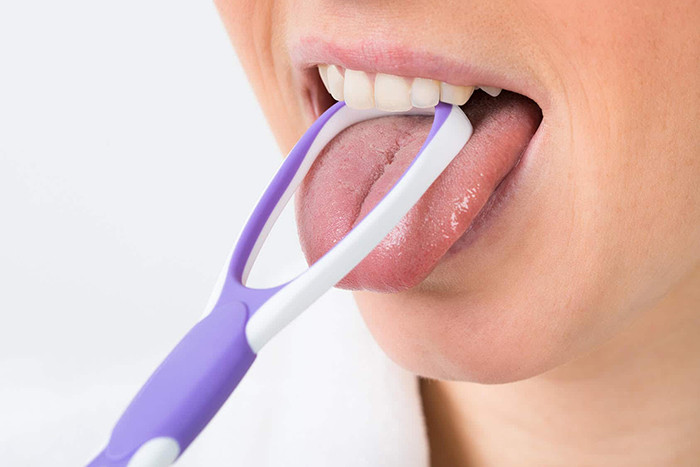 Tầm quan trọng của vệ sinh lưỡi và cách vệ sinh lưỡi đơn giản, đúng cách