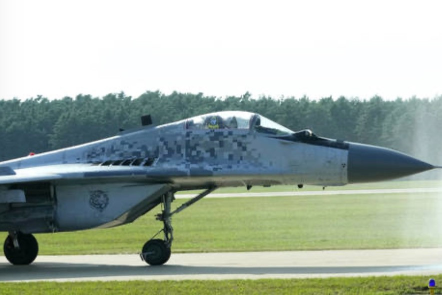 Kiev được tặng chiến đấu cơ, Trung Quốc đoán thời điểm xung đột Ukraine kết thúc