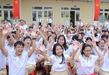 'Bếp lửa' vào đề kiểm tra giữa kỳ II của học sinh lớp 10 trường Phạm Phú Thứ