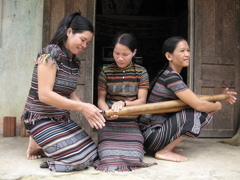 Quảng Ngãi: Nhiều vùng đồng bào dân tộc thiểu số bừng sáng, khang trang