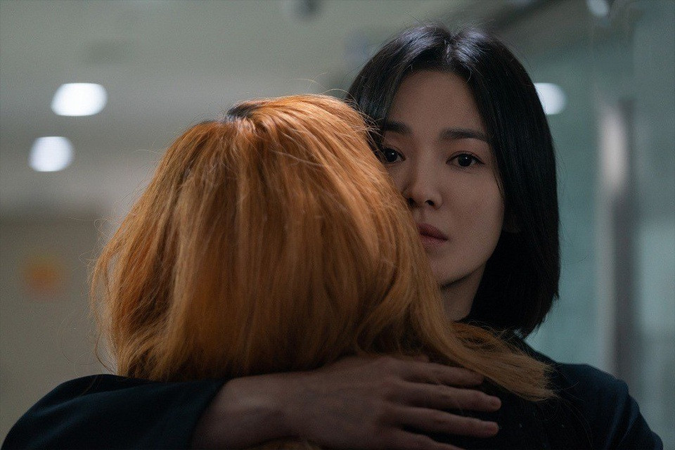Song Hye Kyo phải khỏa thân nhiều tiếng để quay cảnh nóng trong The Glory - 3