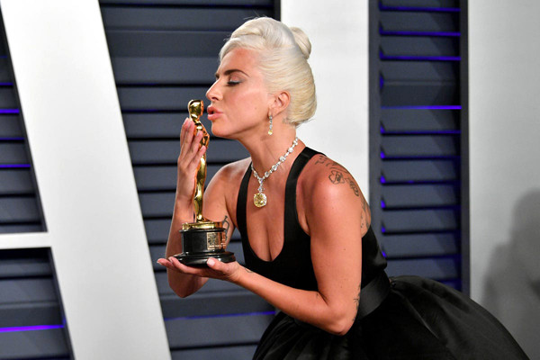 Lý do Lady Gaga không dự lễ trao giải Oscar 2023 dù được đề cử