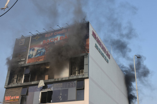 Điều tra nguyên nhân vụ cháy rạp phim ở TP Vũng Tàu