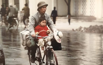 Thomas Billhardt tells stories about Vietnam through photos