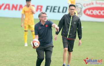 HLV Philippe Troussier: Những đổi mới và hy vọng