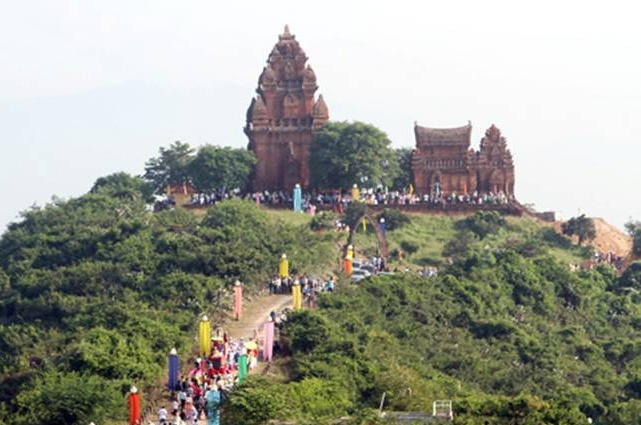 Đưa Lễ hội Katê của người Chăm vào danh mục Di sản văn hóa phi vật thể quốc gia