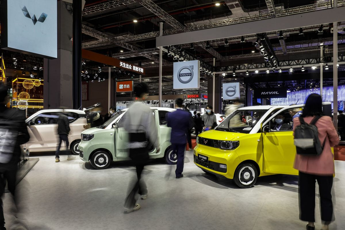 Ô tô điện mini Trung Quốc giá hơn 70 triệu đồng rao bán công khai trên mạng
