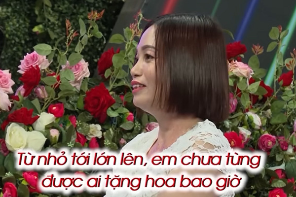 Người phụ nữ U50 kể chuyện đời, ông bố đơn thân muốn hẹn hò ngay