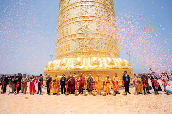Đại bảo tháp Kinh luân ở Lâm Đồng nhận kỷ lục Guinness thế giới