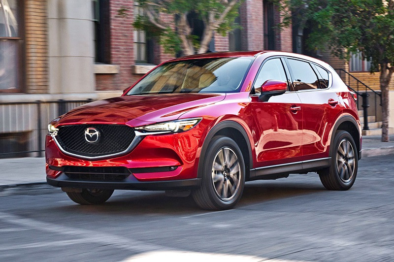 Xe đa dụng bán chạy tháng 2: Mazda CX-5 trở lại top 5, xe điện vẫn 'mất hút'