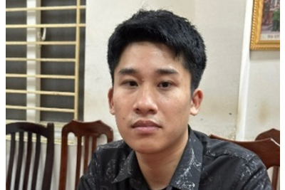 Bắt đối tượng thu tiền 'bảo kê' tại chung cư The Matrix One