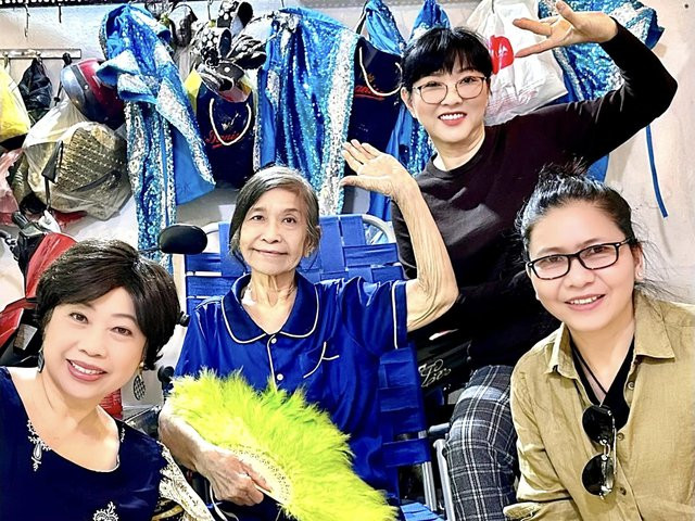 Cô đào Thanh Thế: U80 thuê trọ sát nghĩa trang, trí nhớ quên đi nhiều thứ, chỉ có tuồng là không - Ảnh 7.