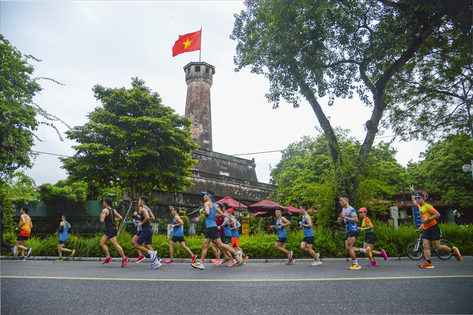 10.000 người tham dự giải chạy Hà Nội