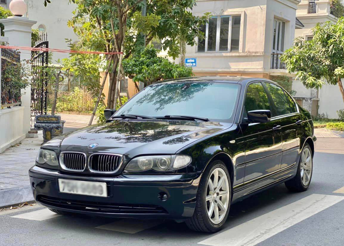 Giá chỉ 185 triệu, có nên mua xe sang cũ BMW 325i đời 2003?