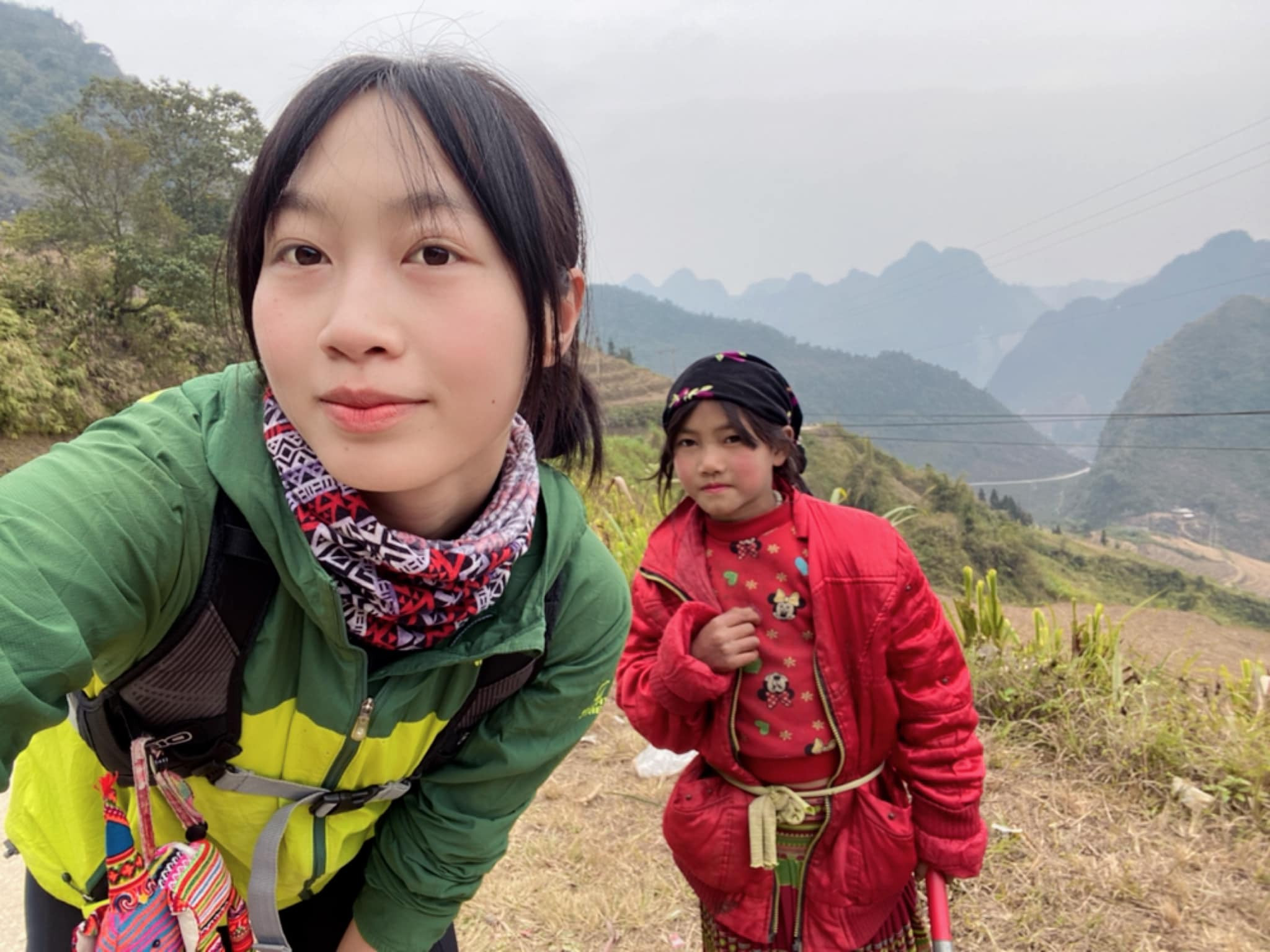 Nữ sinh phượt xe đạp 420 km khám phá Hà Giang và Cao Bằng - 7