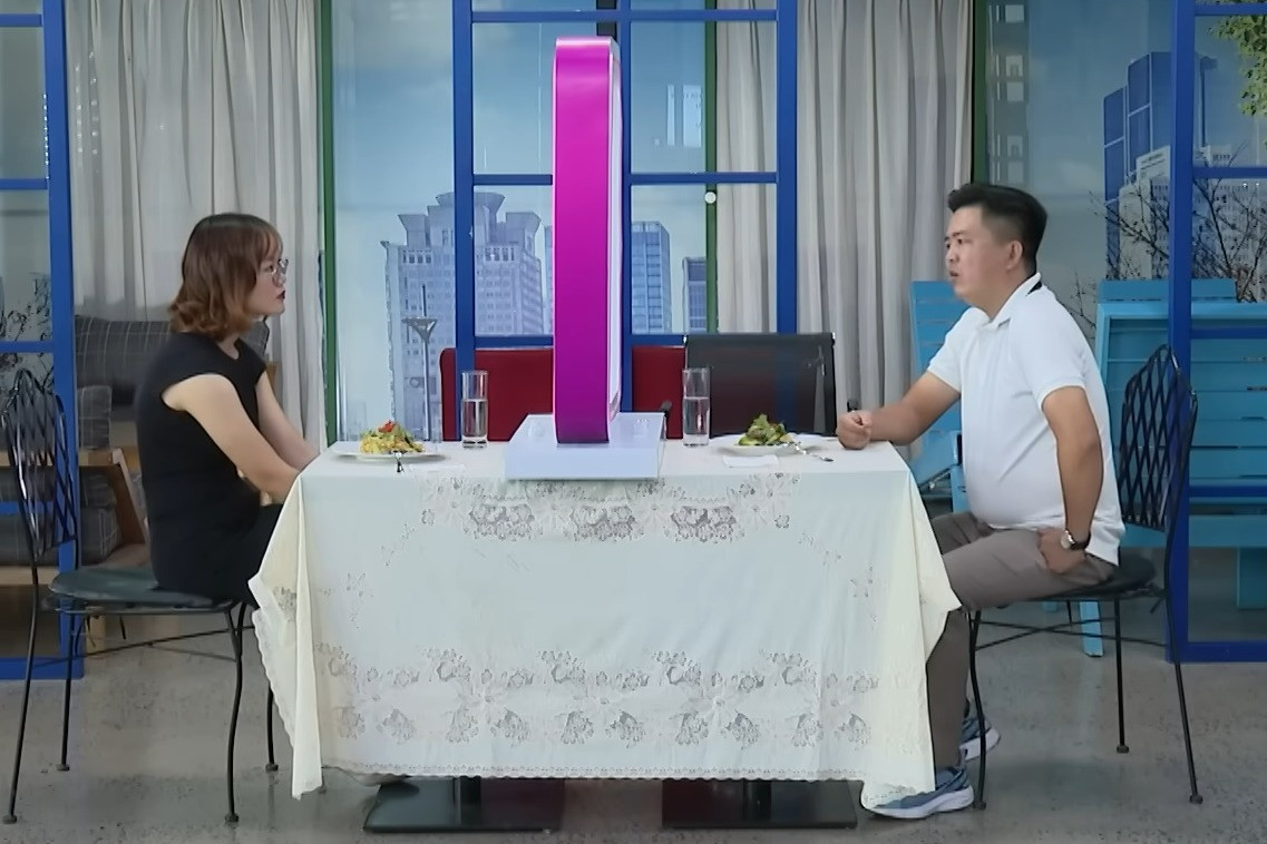 Cô gái từ chối hẹn hò vì người đàn ông lười thăm con riêng sau khi li hôn vợ