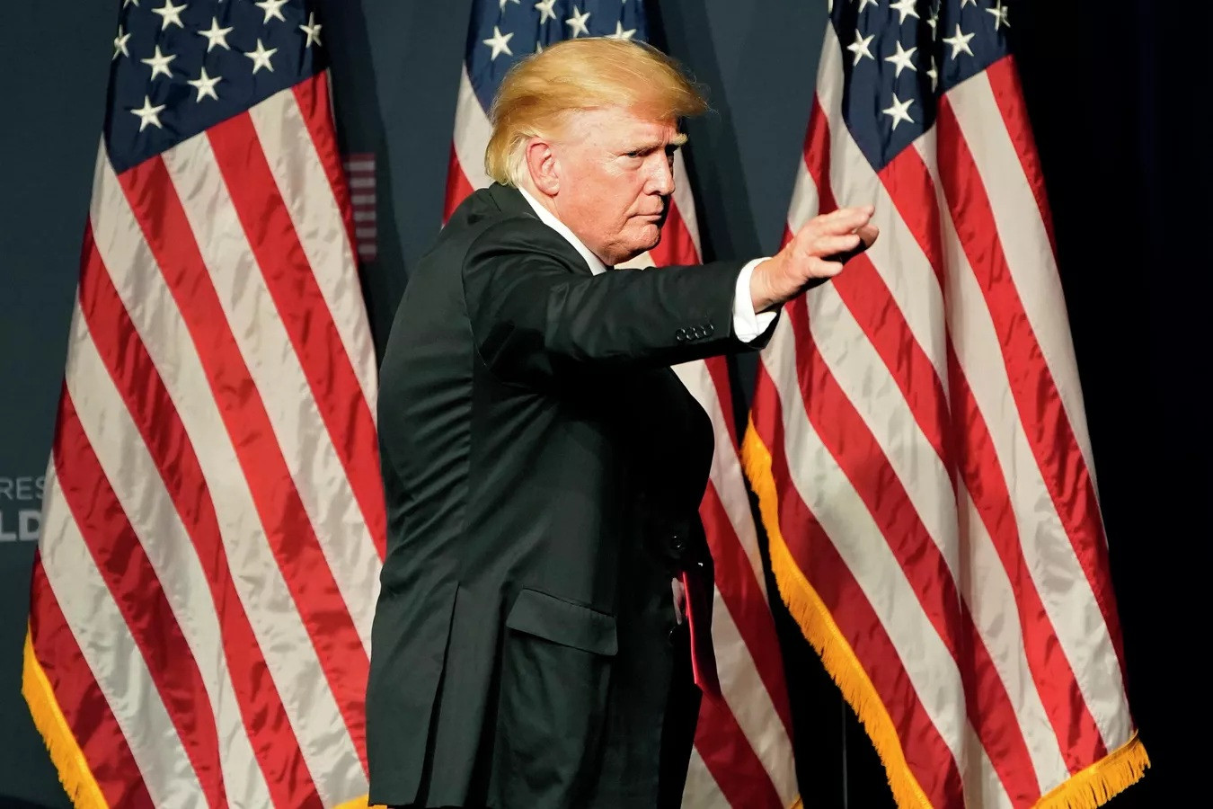 Ông Trump lo bị bắt