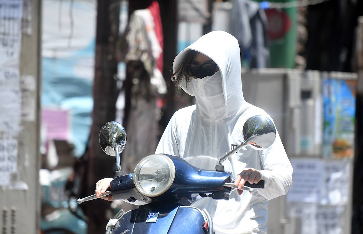 Miền Bắc nắng nóng đợt đầu tiên trong năm, cao nhất trên 36 độ