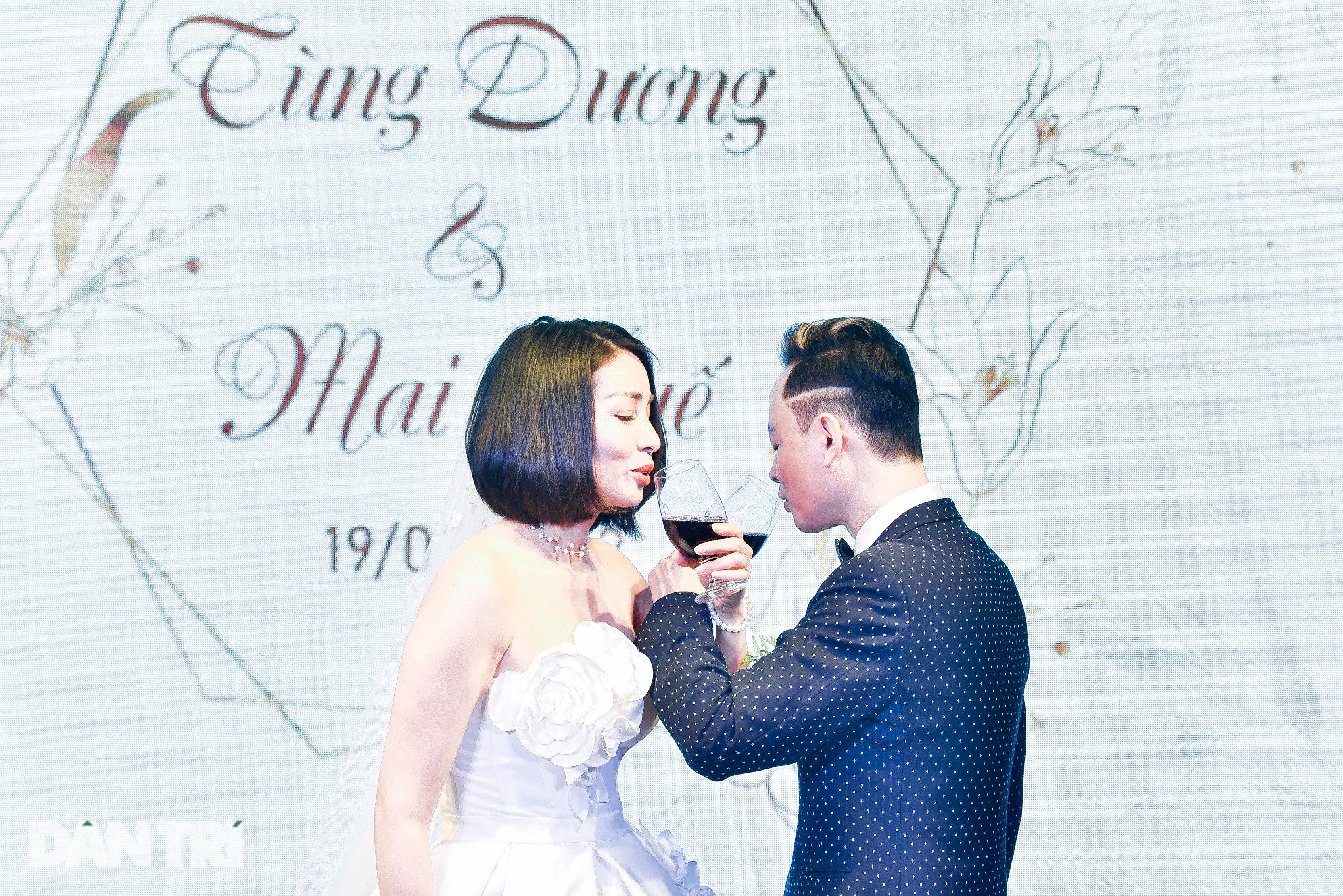 Tùng Dương Người phán xử run khi cưới lần 4 - 7