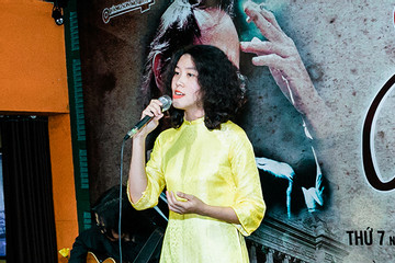 Hoàng Trang hát trong đêm nhạc 'Giấc mơ Trịnh'
