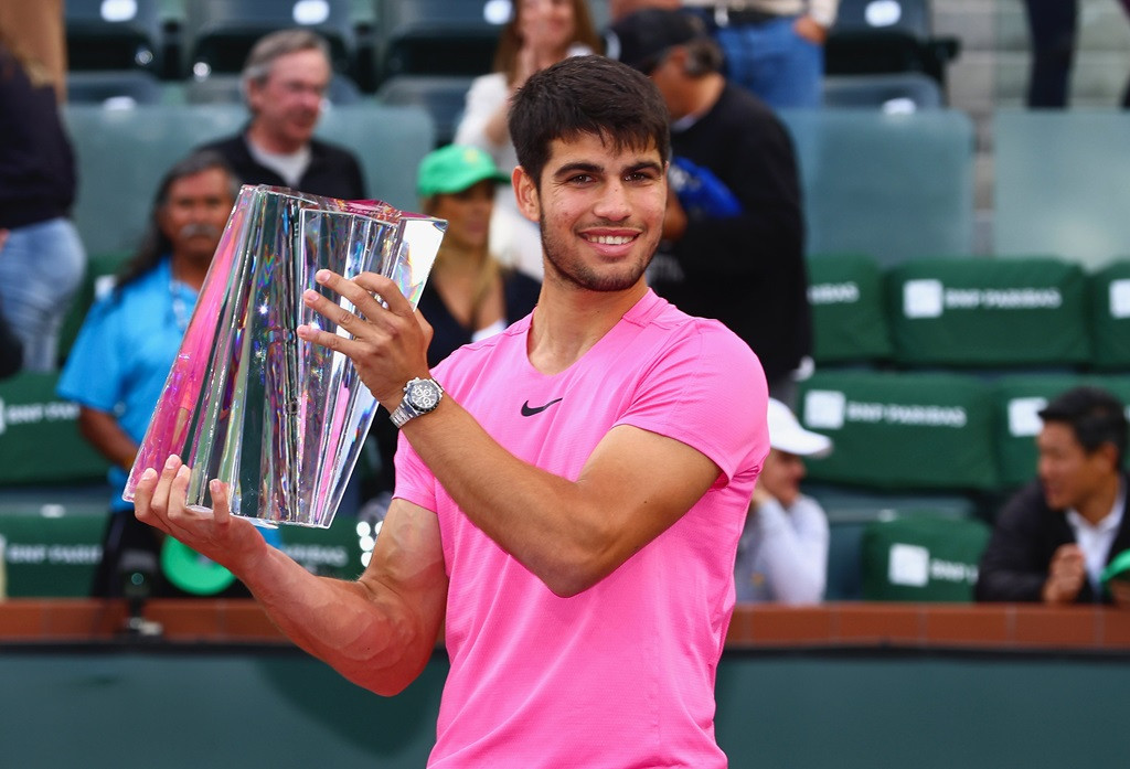 Carlos Alcaraz vô địch Indian Wells, chiếm ngôi số 1 thế giới của Djokovic