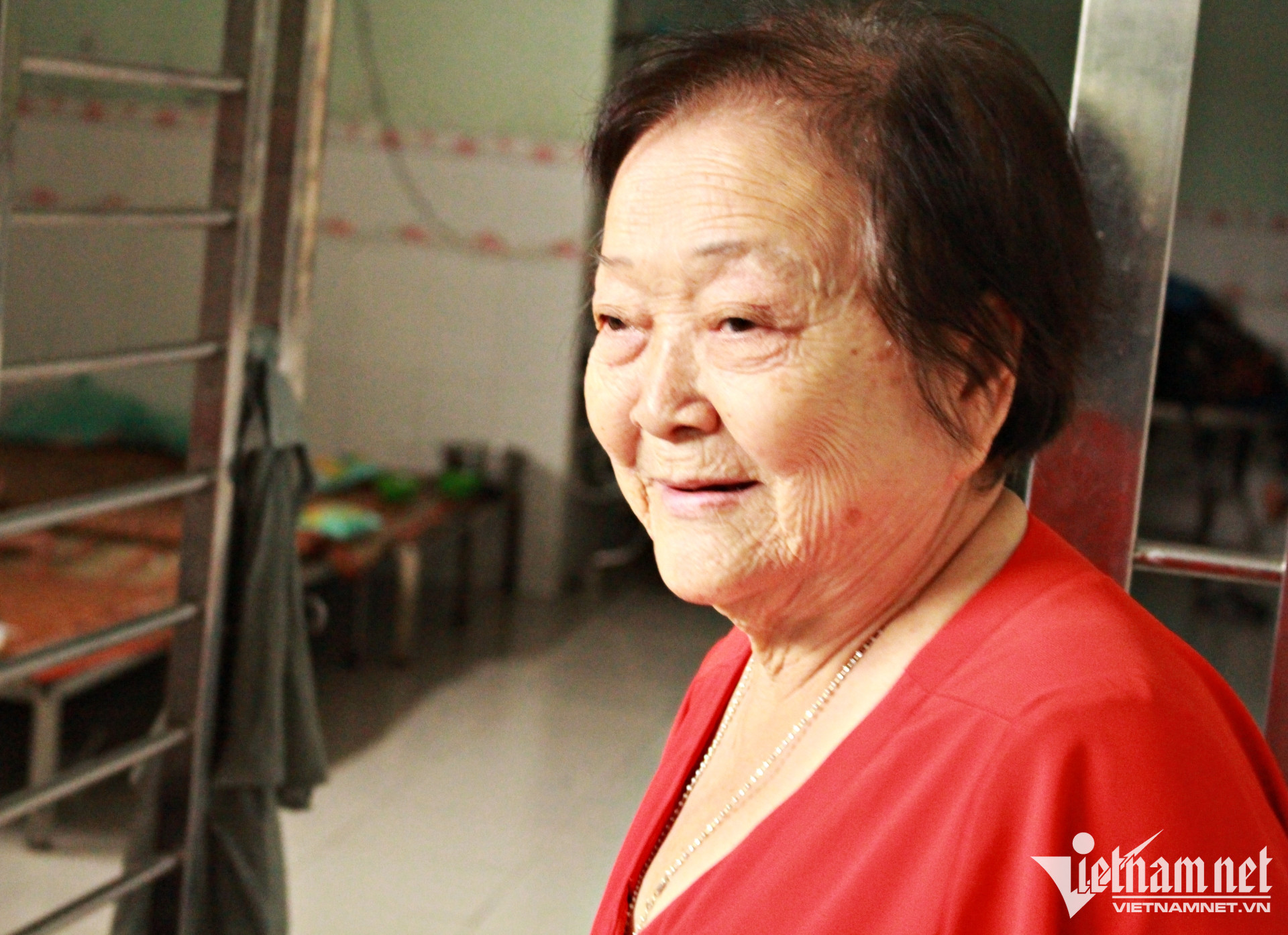 ‘Mama Muoi’ sells house, spends half her life taking care of 100 disabled children