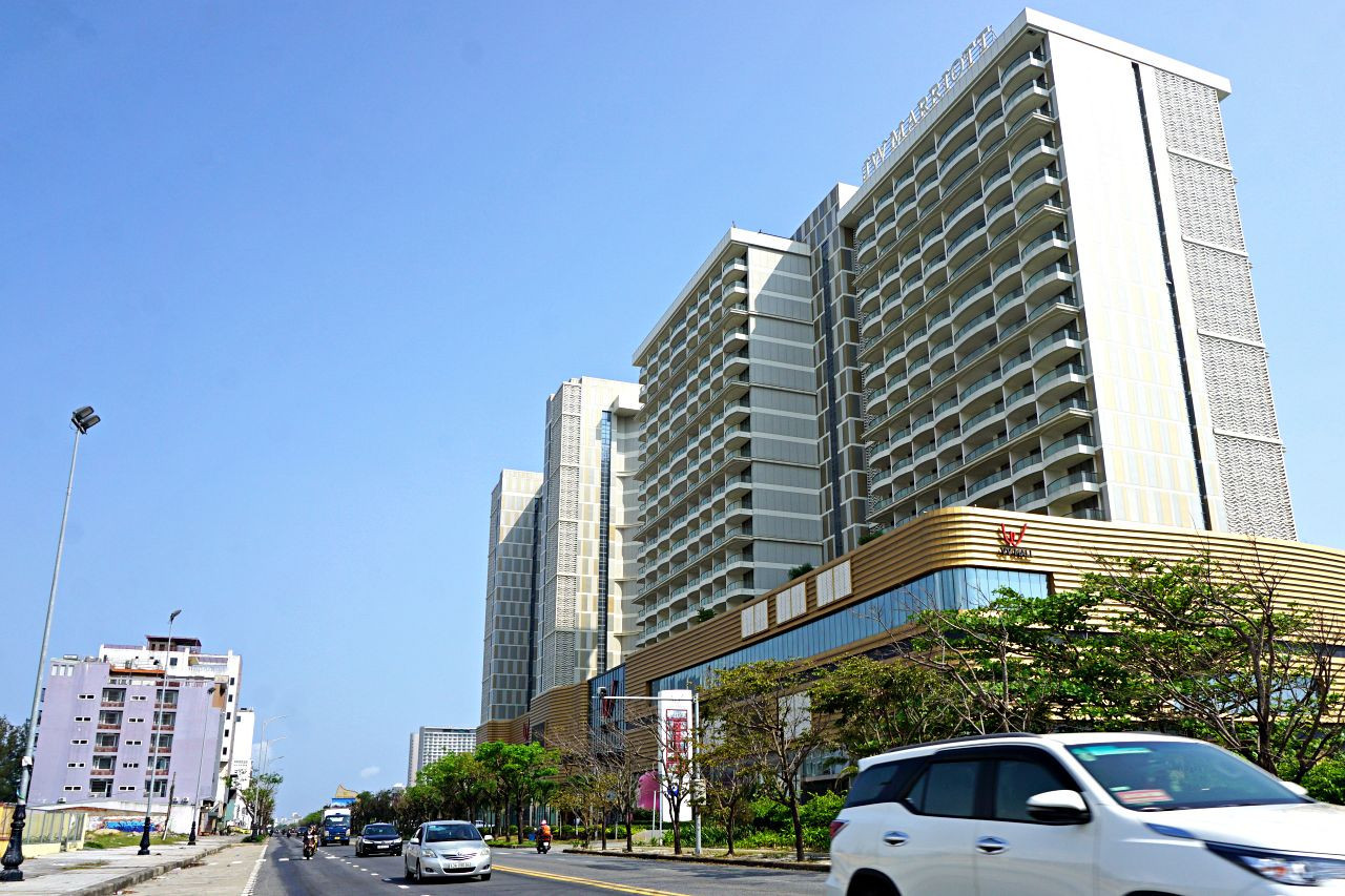 Restaurants and hotels in Da Nang 'beautified' to welcome Chinese tourists